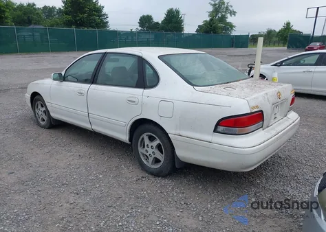 1997 Toyota Avalon Xl z USA, uszkodzony, nr VIN 4T1BF12B8VU168623